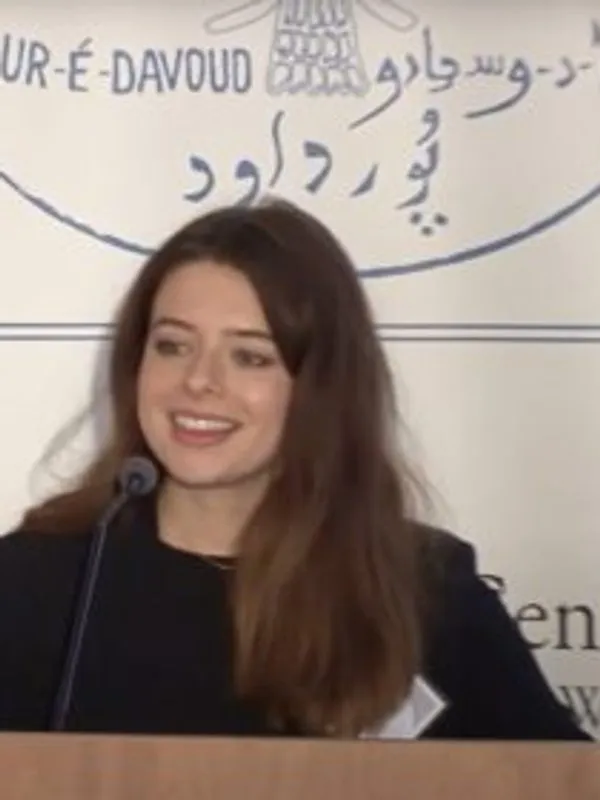 Close-up of Emma Ubl.