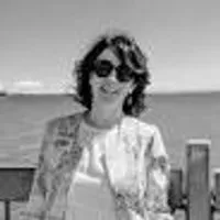 Nina Mazhjoo