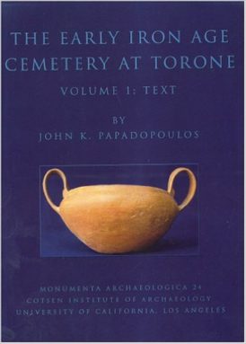 The Early Iron Age Cemetery at Torone book cover